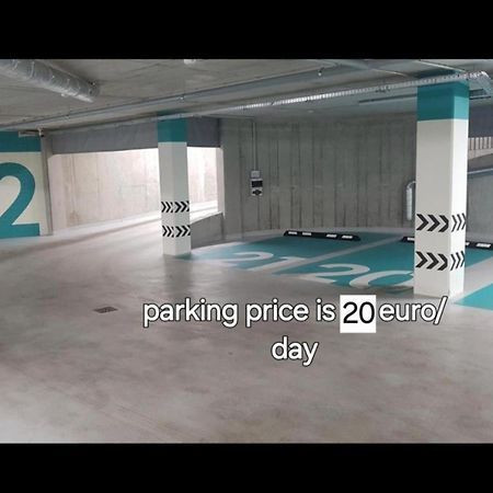 Happy Inn Gold Studio, Self Check-In, Parking In The Underground Garage VNO Exterior foto