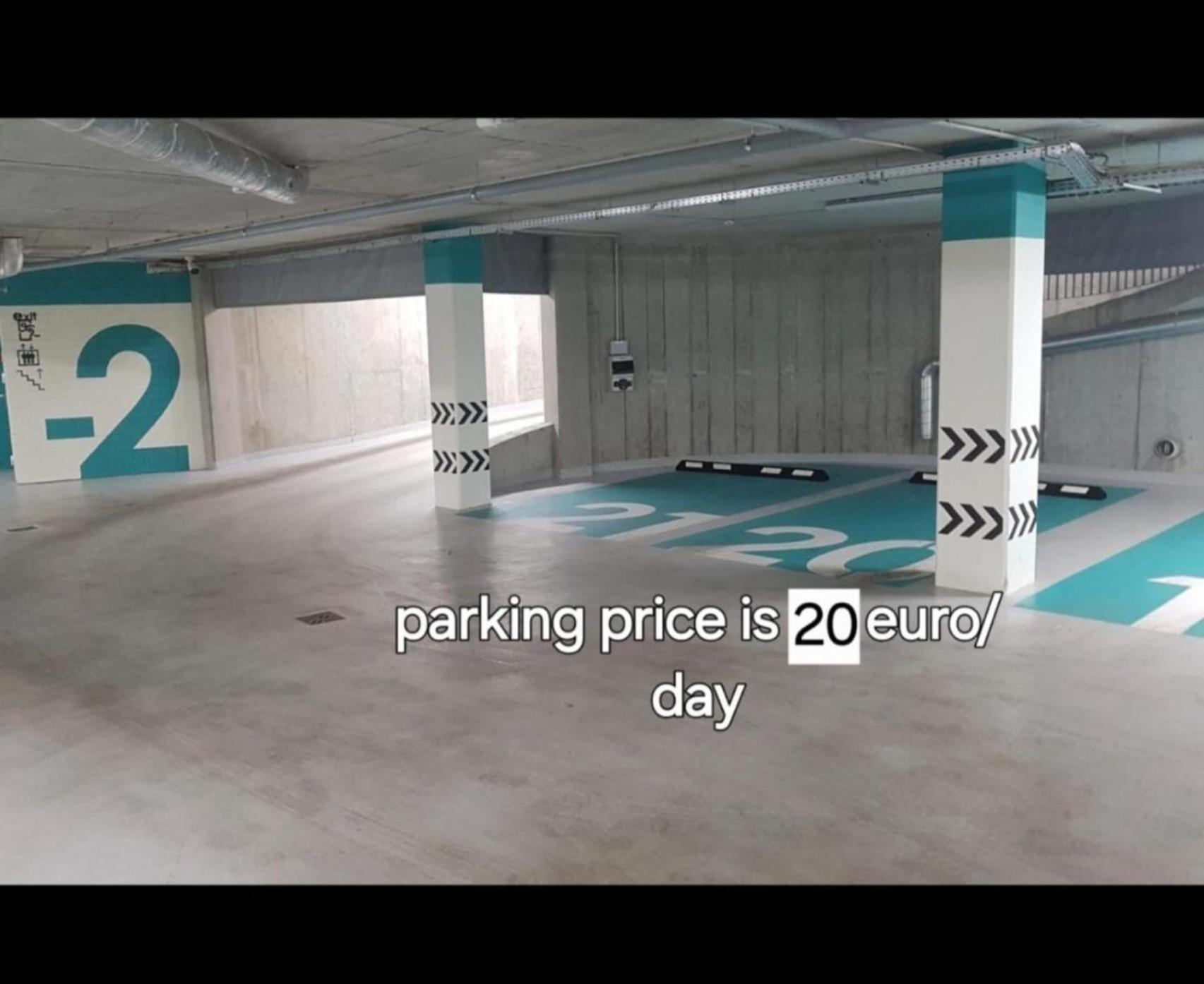 Happy Inn Gold Studio, Self Check-In, Parking In The Underground Garage VNO Exterior foto
